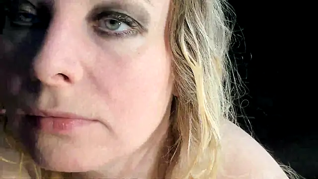 Snapshot of Naughty__Slave chatting on 03-08-25, 09:06 Naughty Slave online show from 03-08-25, 09:06