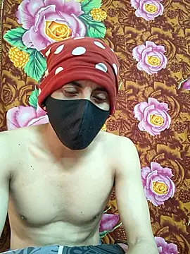 Seducing couple online show from 02-05-26, 09:16