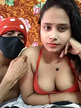 Seducing couple online show from 12-22-25, 10:26