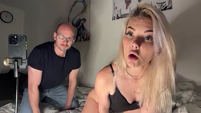 Foxy Bite online show from 11-20-25, 09:04