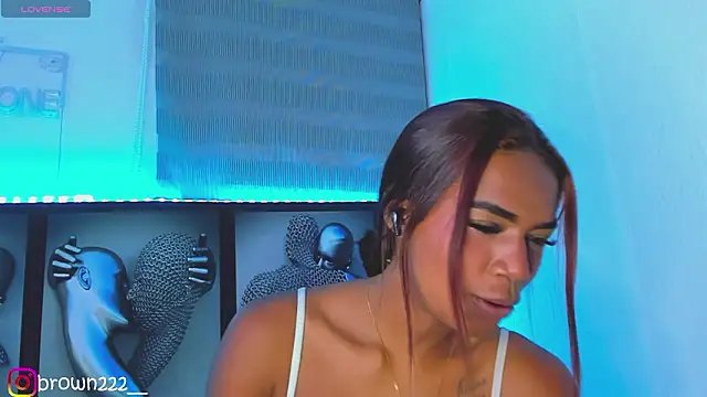  naomibrown  online show from 02-05-26, 04:30