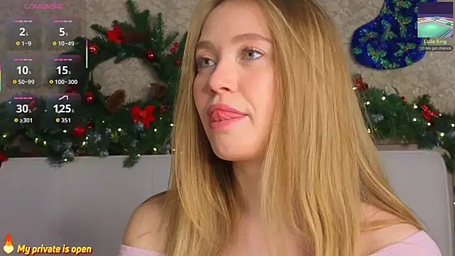 Snapshot of Anna_mileer chatting on 01-10-26, 01:23 Anna mileer online show from 01-10-26, 01:23