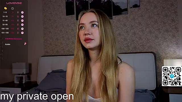 Snapshot of Anna_mileer chatting on 12-01-25, 01:28 Anna mileer online show from 12-01-25, 01:28