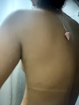 Snapshot of jujubah69 chatting on 10-15-25, 04:11 jujubah69 online show from 10-15-25, 04:11