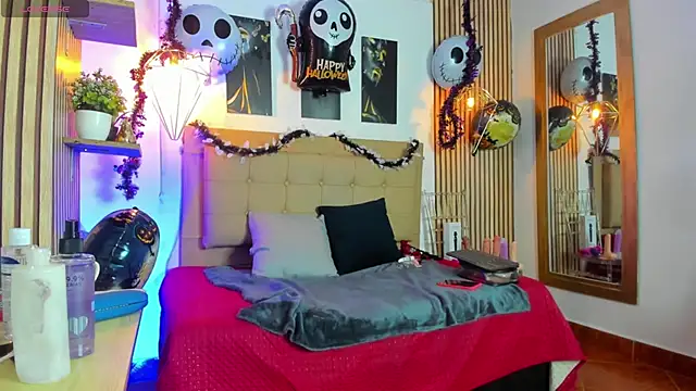 Snapshot of _samanthaa_foxx chatting on 10-24-25, 11:31 samanthaa foxx online show from 10-24-25, 11:31