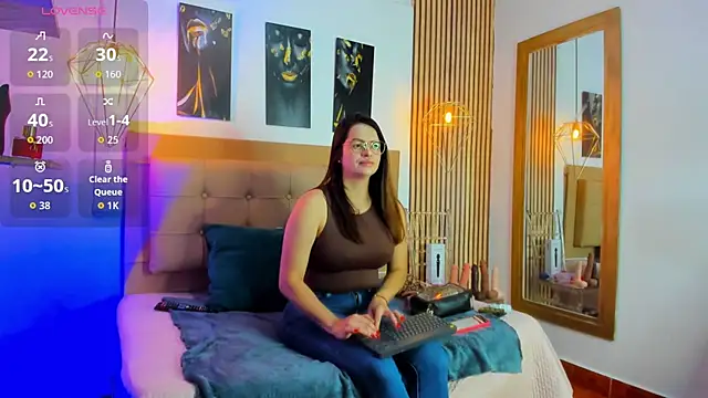 Snapshot of _samanthaa_foxx chatting on 01-09-26, 11:28 samanthaa foxx online show from 01-09-26, 11:28