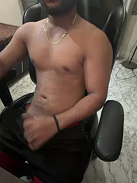 Snapshot of Kartikkartik8595 chatting on 07-07-26, 10:24 Kartikkartik8595 online show from 07-07-26, 10:24