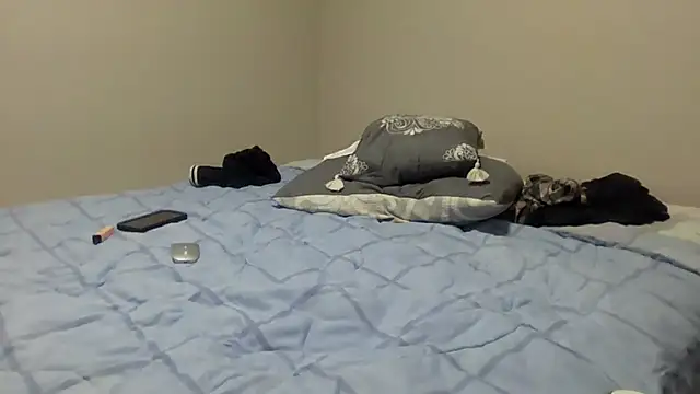 Skater1287 online show from 04-11-26, 02:52