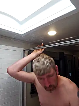 Snapshot of Cobra500hp@xh chatting on 02-25-26, 02:39 Cobra500hpxh online show from 02-25-26, 02:39