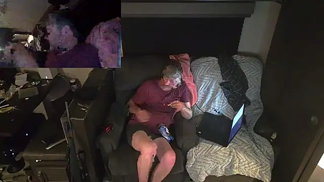 Snapshot of Cobra500hp@xh chatting on 02-17-26, 06:44 Cobra500hpxh online show from 02-17-26, 06:44