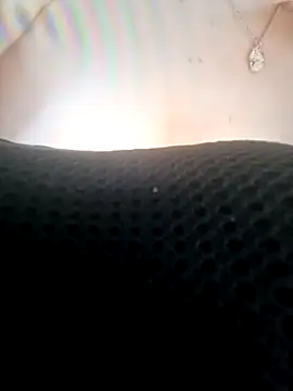 Snapshot of gazb90 chatting on 11-02-25, 02:44 gazb90 online show from 11-02-25, 02:44