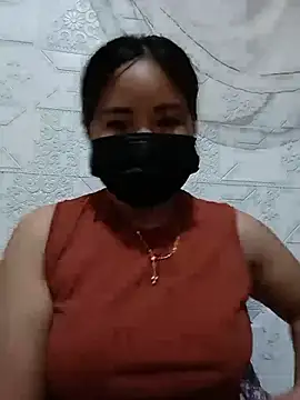 Snapshot of sia_143 chatting on 07-16-26, 01:41 sia 143 online show from 07-16-26, 01:41