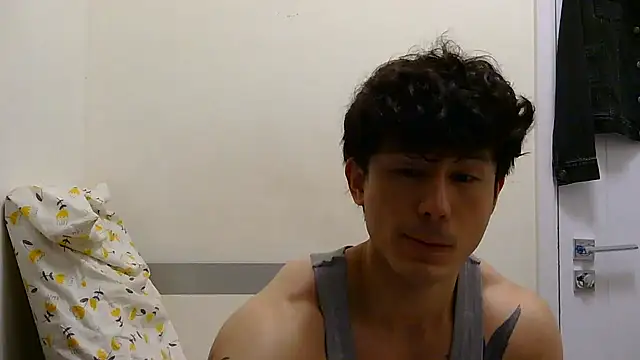 Snapshot of natenatejosh chatting on 10-23-25, 02:16 natenatejosh online show from 10-23-25, 02:16