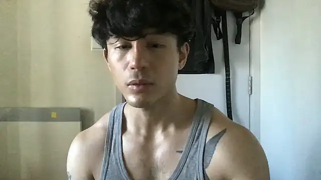 Snapshot of natenatejosh chatting on 09-13-25, 06:35 natenatejosh online show from 09-13-25, 06:35