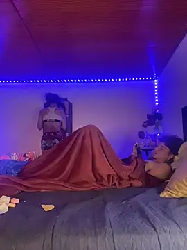 terra sunligth online show from 11-30-25, 11:27