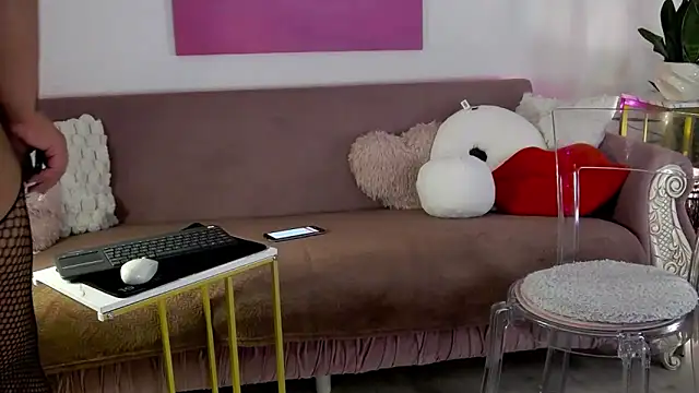 oliviathea online show from 03-08-26, 11:30