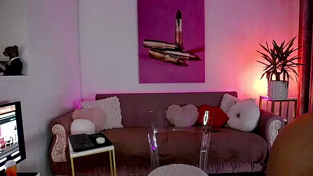 oliviathea online show from 02-06-26, 02:07