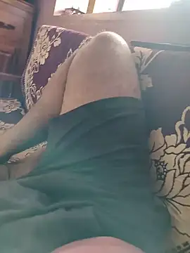 Snapshot of sudu_slave chatting on 07-18-26, 06:00 sudu slave online show from 07-18-26, 06:00