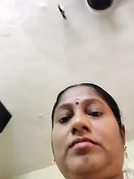 Snapshot of papukurty chatting on 05-21-26, 02:42 papukurty online show from 05-21-26, 02:42