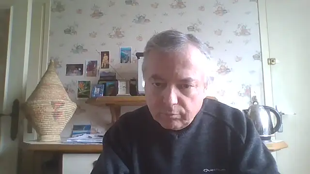 Snapshot of gegevincent chatting on 05-09-26, 12:08 gegevincent online show from 05-09-26, 12:08