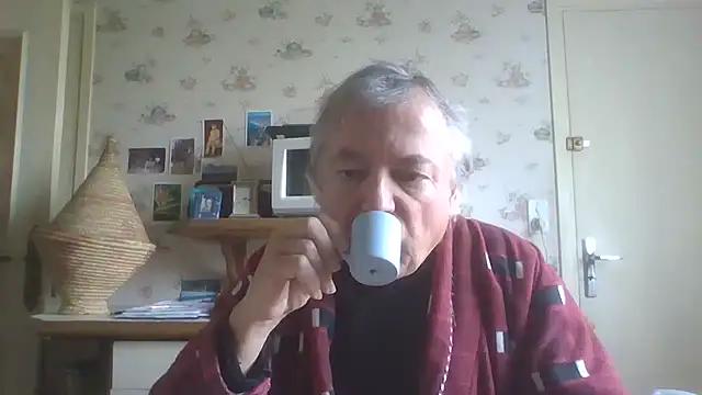 Snapshot of gegevincent chatting on 03-26-26, 11:30 gegevincent online show from 03-26-26, 11:30