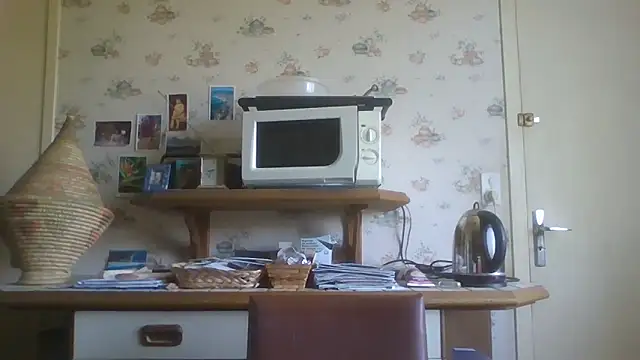 Snapshot of gegevincent chatting on 06-17-26, 10:58 gegevincent online show from 06-17-26, 10:58