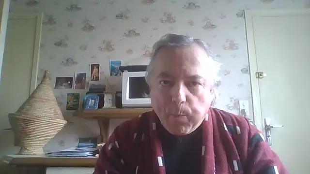 Snapshot of gegevincent chatting on 04-13-26, 11:25 gegevincent online show from 04-13-26, 11:25