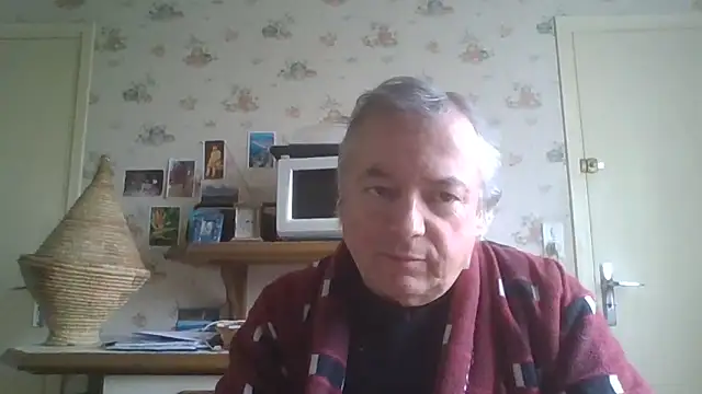 Snapshot of gegevincent chatting on 04-02-26, 11:06 gegevincent online show from 04-02-26, 11:06