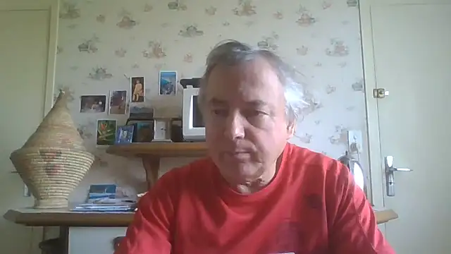 Snapshot of gegevincent chatting on 05-19-26, 11:06 gegevincent online show from 05-19-26, 11:06