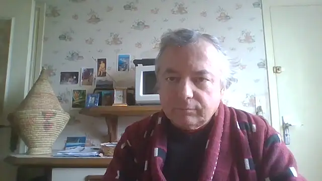 Snapshot of gegevincent chatting on 05-15-26, 11:30 gegevincent online show from 05-15-26, 11:30