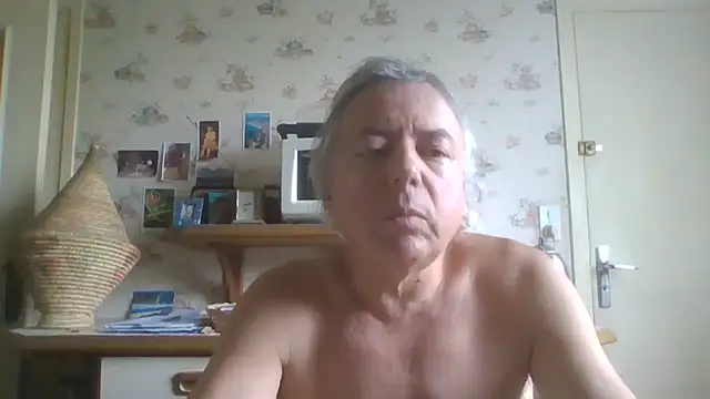 Snapshot of gegevincent chatting on 06-30-26, 10:48 gegevincent online show from 06-30-26, 10:48