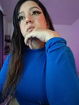 Abbyjoness21 online show from 12-17-25, 07:30