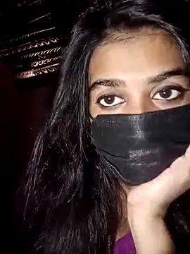 umairahaasan 1 online show from 11-14-25, 10:08