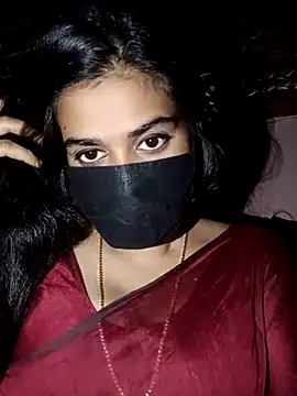 umairahaasan 1 online show from 11-08-25, 10:41