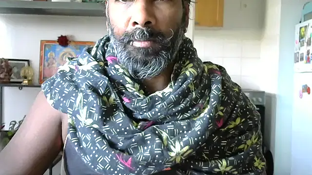 frenchblackc31 online show from 05-11-26, 01:01