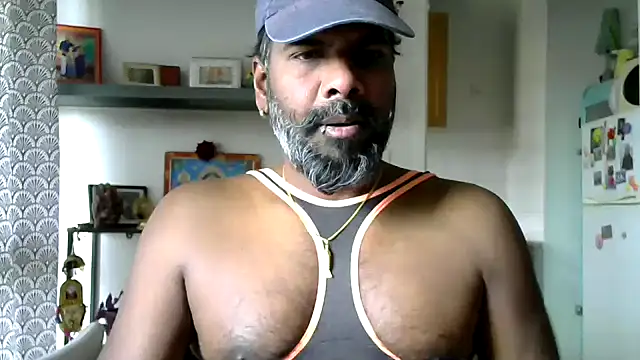 frenchblackc31 online show from 04-03-26, 11:49