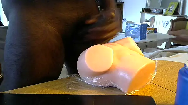 frenchblackc31 online show from 05-23-26, 08:02
