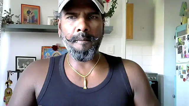 frenchblackc31 online show from 05-28-26, 01:39