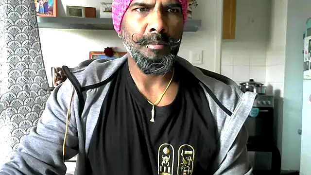frenchblackc31 online show from 05-14-26, 08:33