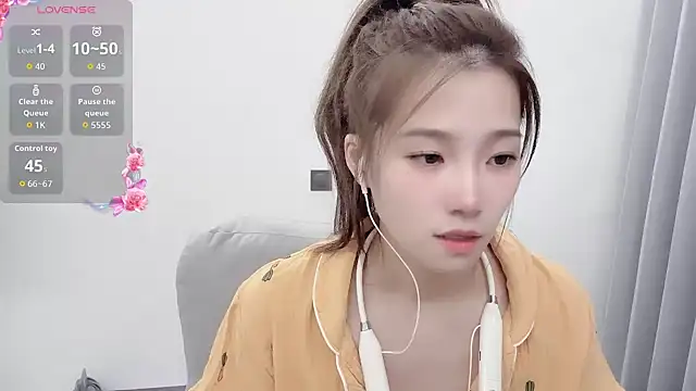 yuyu 77 online show from 09-08-25, 05:23