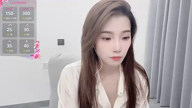yuyu 77 online show from 10-21-25, 02:38