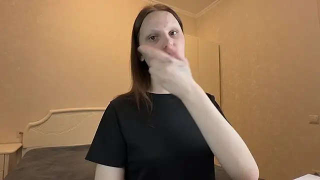 Snapshot of vertul1ana chatting on 05-24-26, 07:47 vertul1ana online show from 05-24-26, 07:47