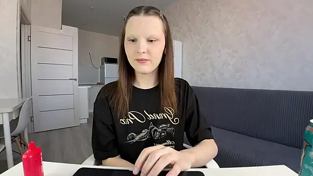 Snapshot of vertul1ana chatting on 07-13-26, 02:05 vertul1ana online show from 07-13-26, 02:05