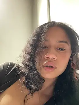jadee8 online show from 05-10-26, 08:44