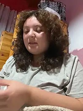 Solangerulo  online show from 02-18-26, 04:43