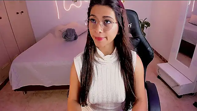 sara doll77 online show from 10-08-25, 09:15