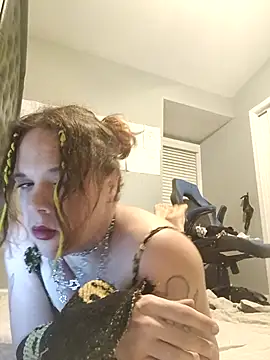 Kiami Noara online show from 09-10-25, 06:34