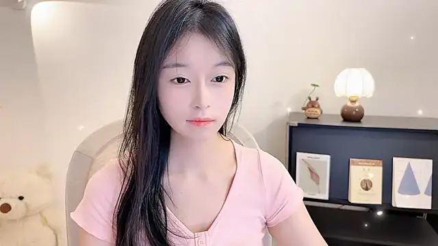 Onechestnut online show from 11-12-25, 10:30