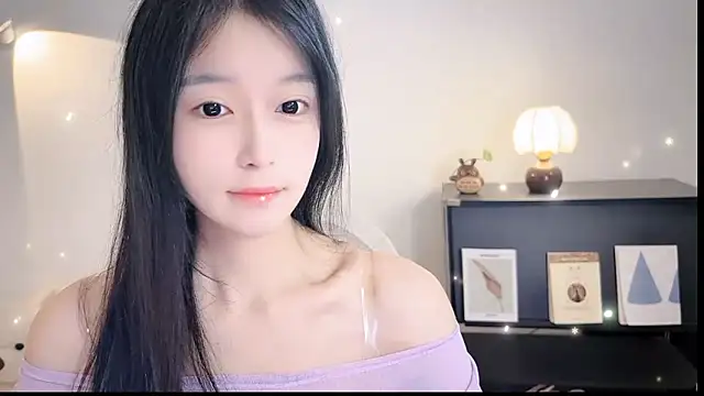 Onechestnut online show from 11-09-25, 06:17