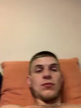 macho1347 online show from 10-25-25, 07:58